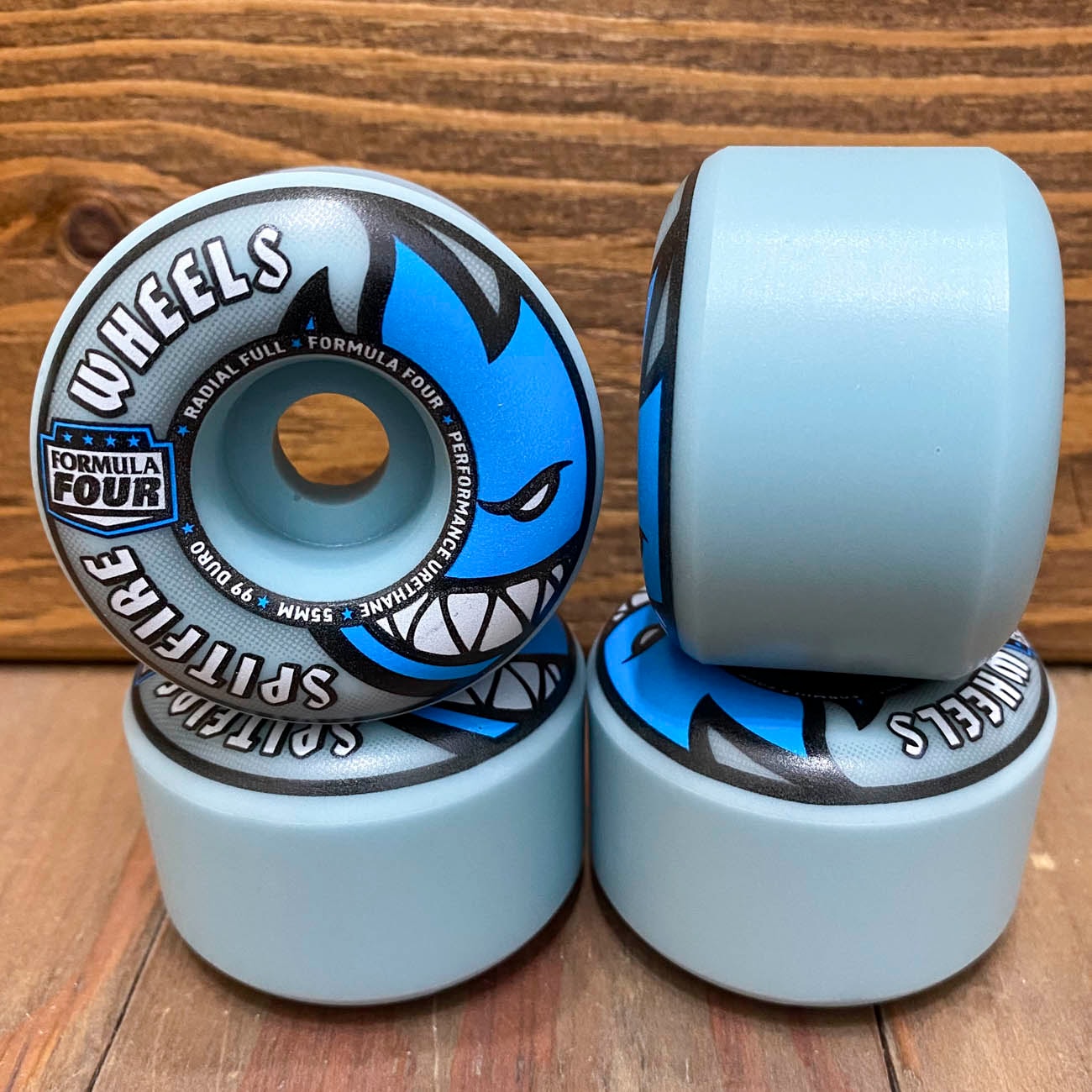 スクエア】 SPITFIRE F4 LIGHT BLUE RADIAL FULL 55mm｜SPITFIRE