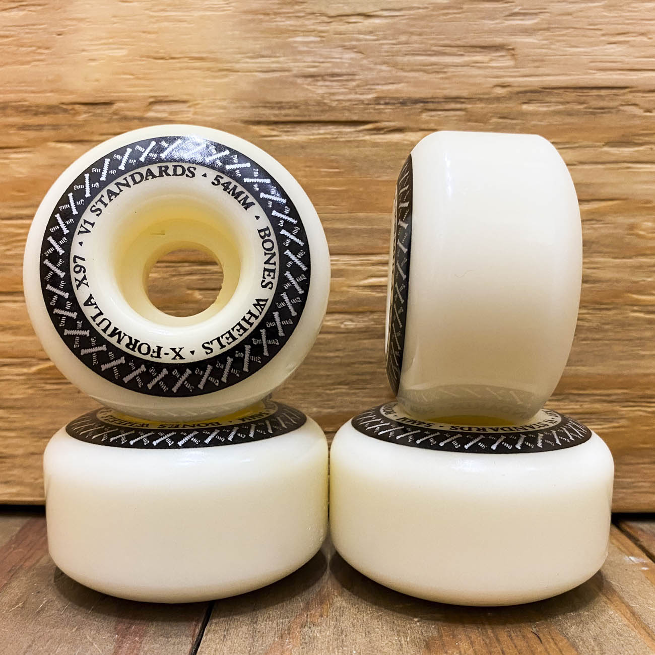 BONES　X-FORMULA V1 STANDARDS 97A 54mm 