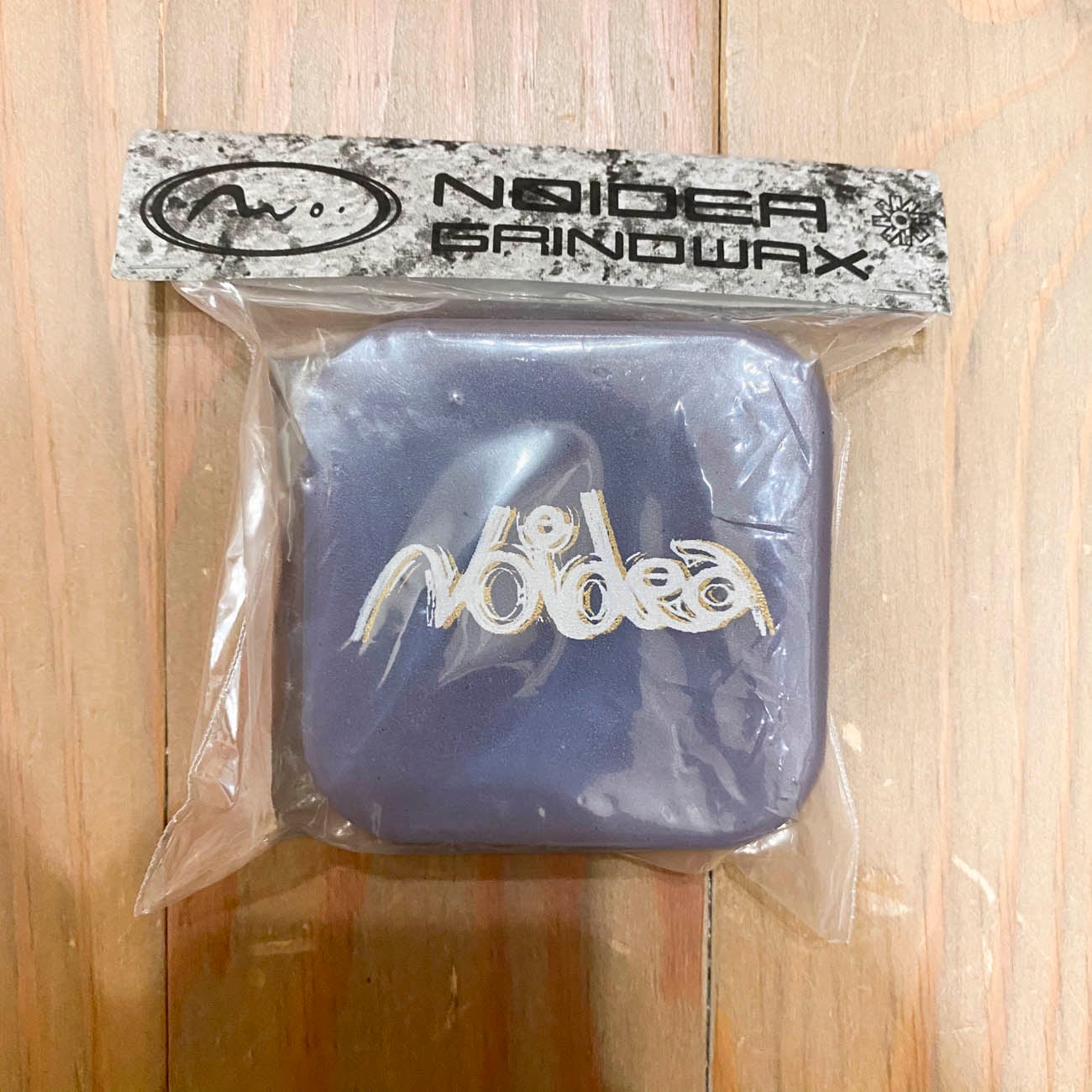 NOIDEA GRIND WAX SCRIPT LOGO