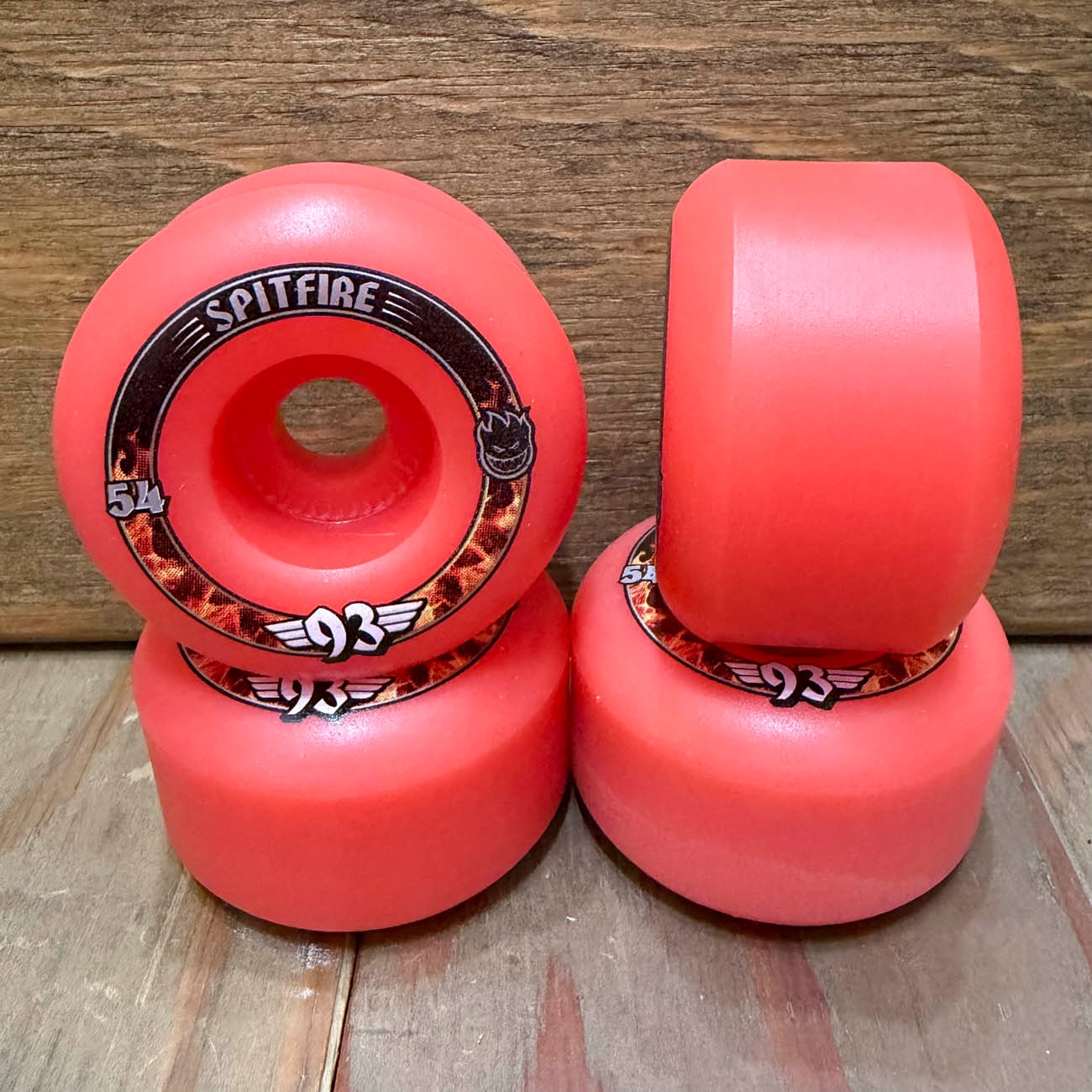 スクエア】 SPITFIRE F4 RADIAL PINK 93A 54mm｜SKATEBOARD｜スケート