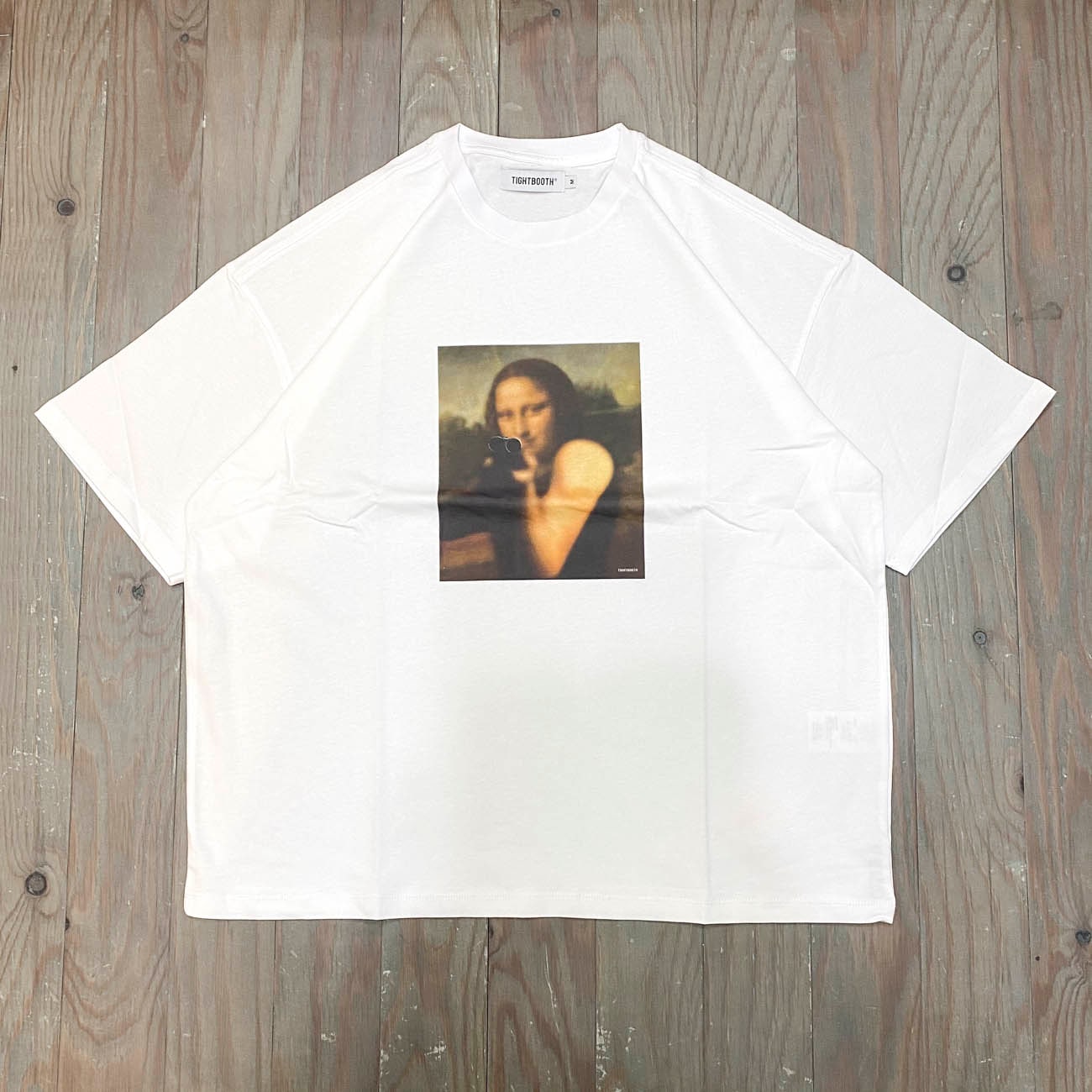 白　tightbooth Tシャツ　真珠の耳飾りの少女　高岡周策　shusaku TIGHTBOOTH MONALISA S/S T-SHIRT｜APPAREL｜スケートボード通販