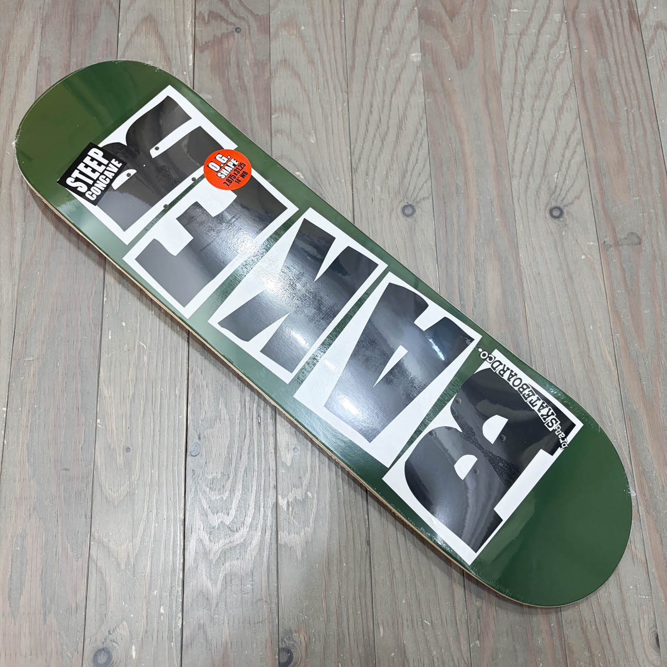 BAKER BRAND LOGO GREEN DECK 7.875inch｜SKATEBOARD｜スケートボード