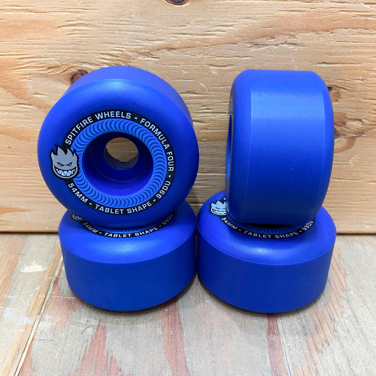 【スクエア】 SPITFIRE F4 TABLET 99A 54mm BLUE