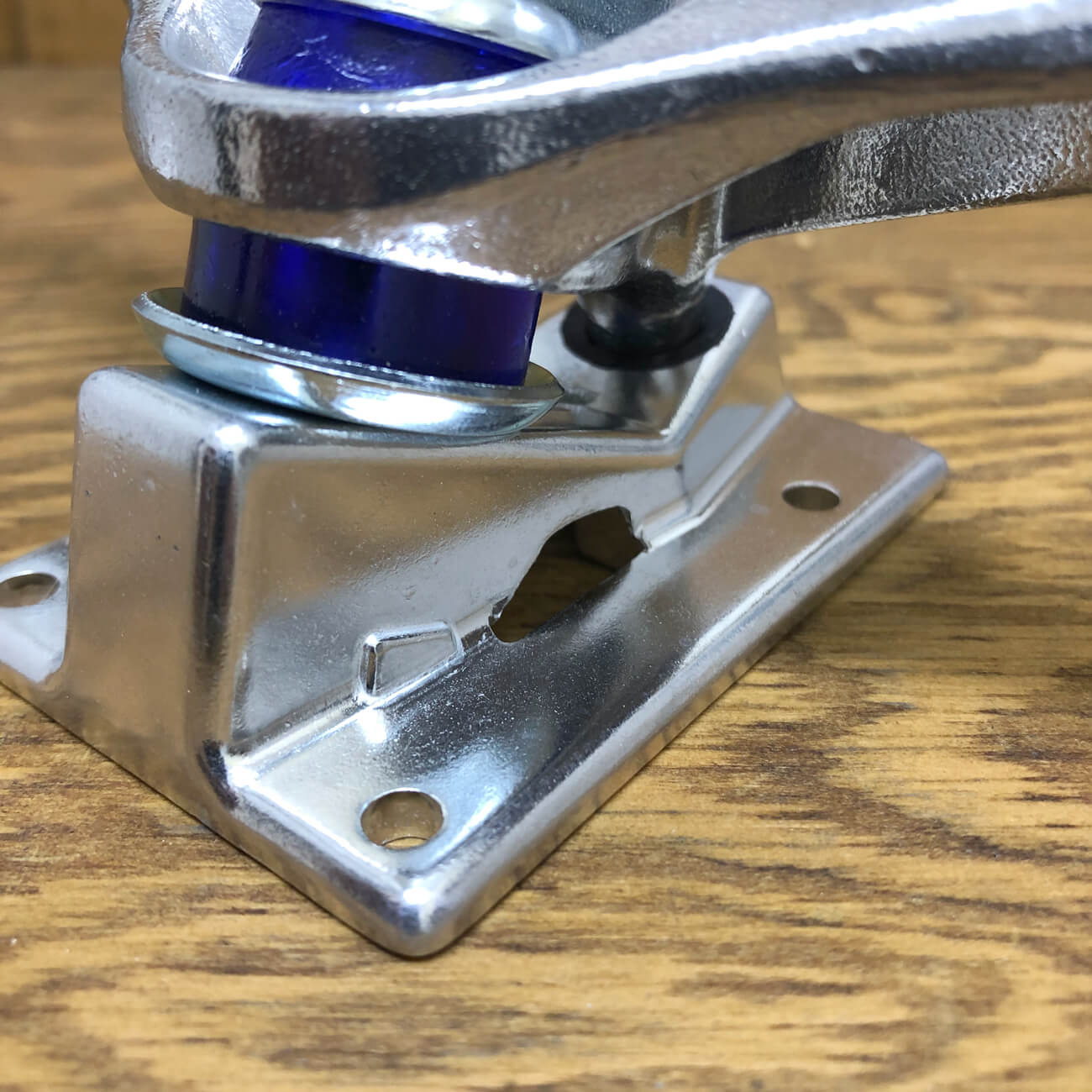 VENTURE TRUCKS POLISHED V-HOLLOW 5.0-5.6 HI｜SKATEBOARD｜スケート