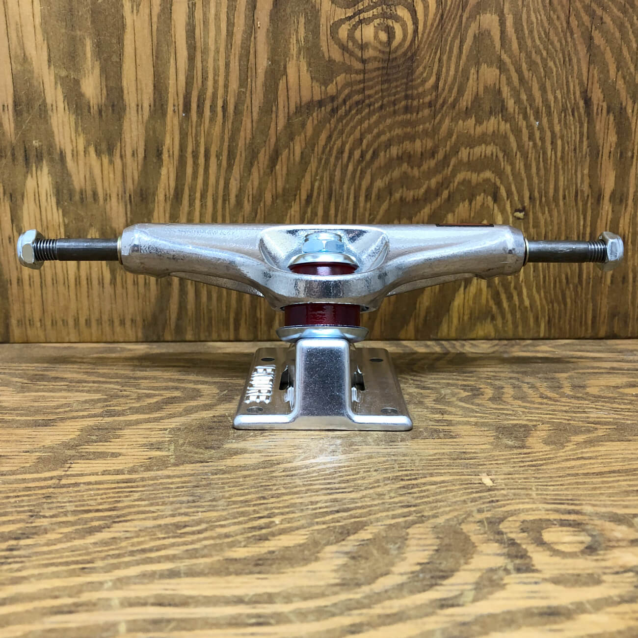 VENTURE TRUCKS POLISHED V-HOLLOW 5.0-5.2 LO｜SKATEBOARD｜スケート