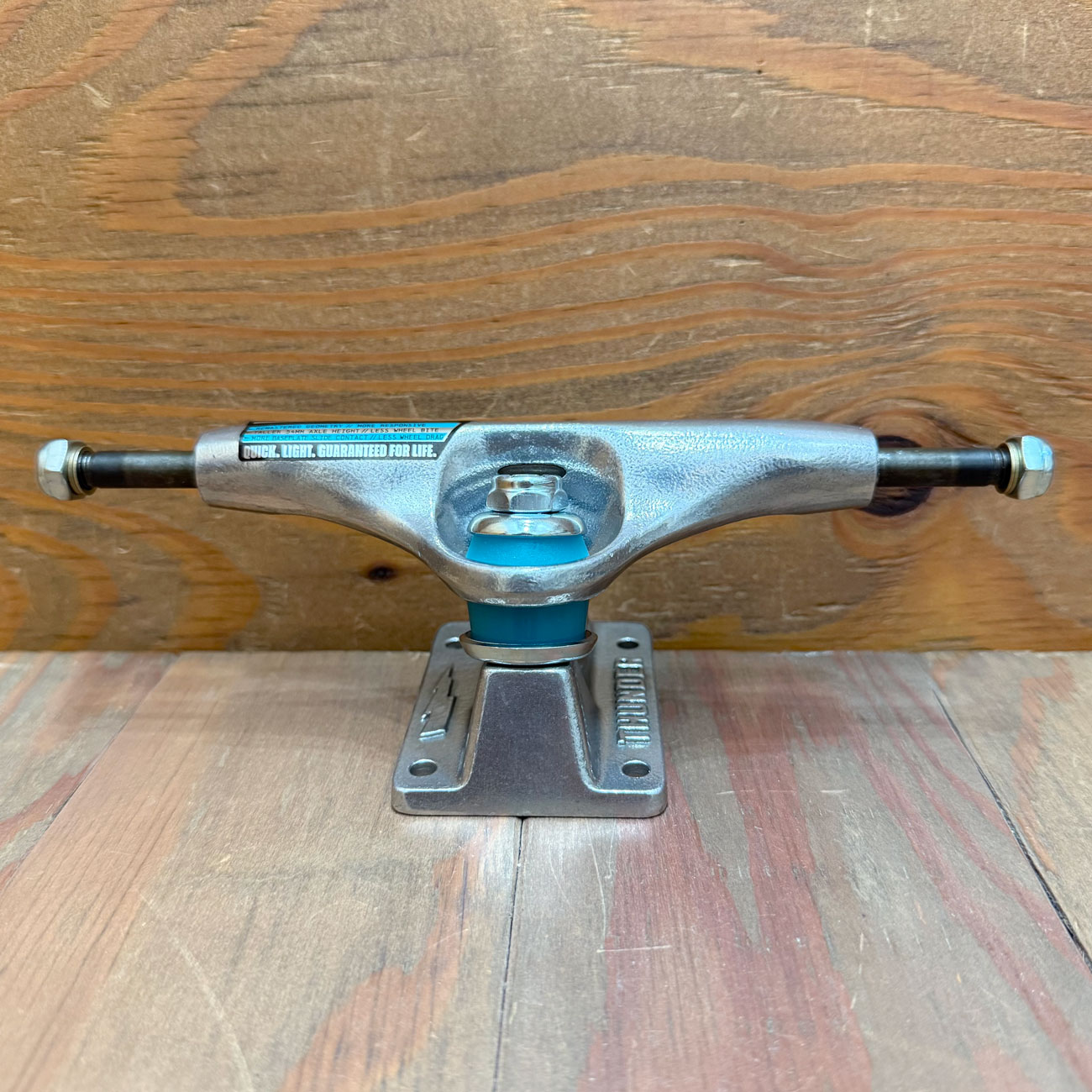 THUNDER TRUCK T-II POLISH 147HI-149HI｜SKATEBOARD｜スケートボード