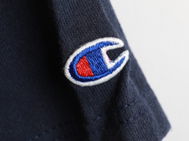 90's Champion Solid Cotton V/N T-Shirt (L)