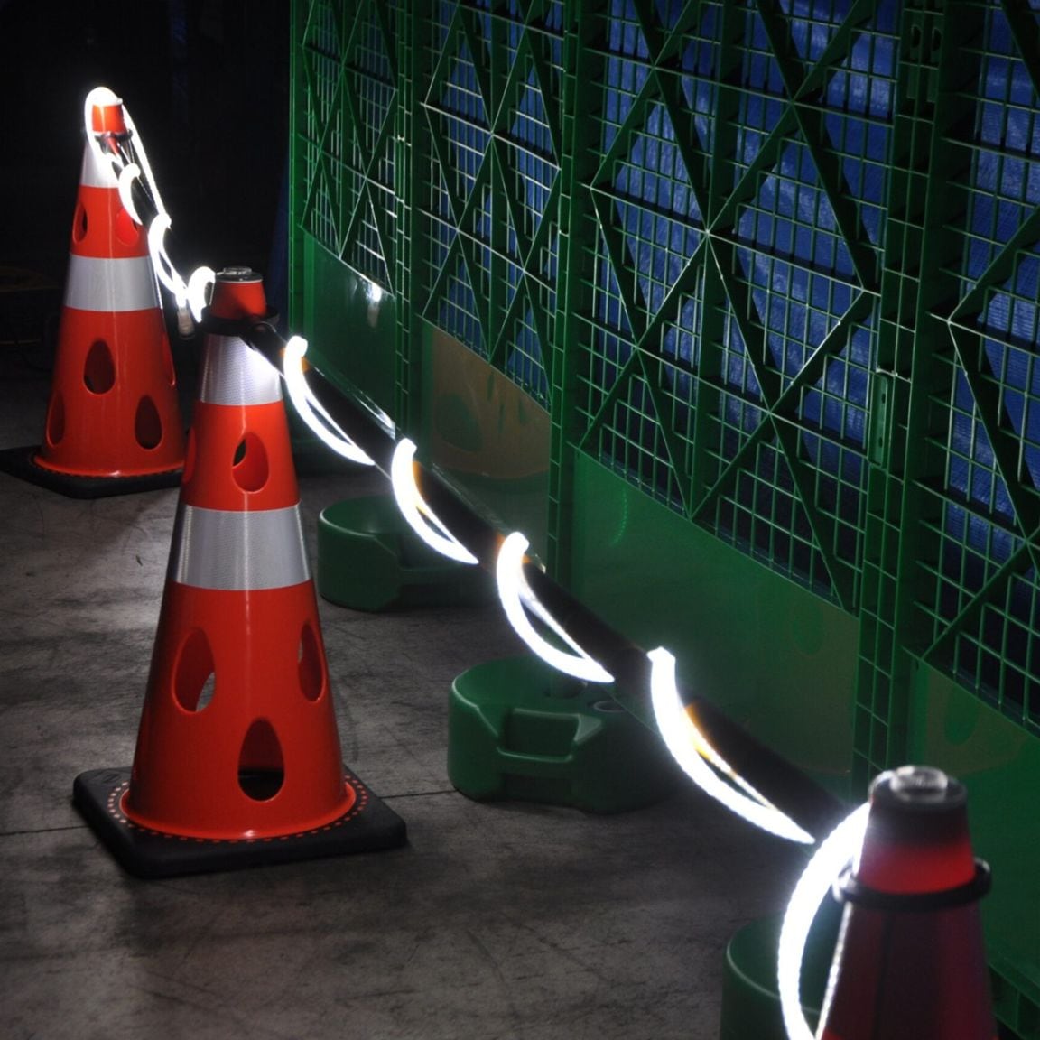 LEDテープライト　LightRevolution　両面　透明　専用電源ケーブル付　1100LM　幅15mm × 厚さ8mm