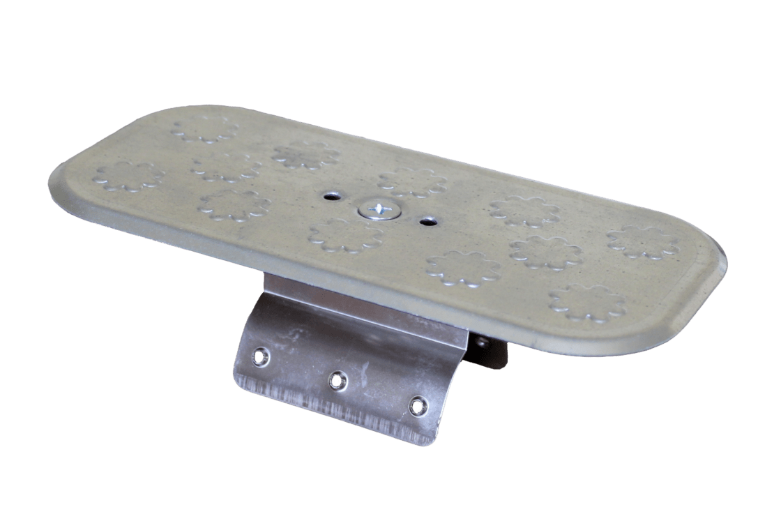 溝蓋キャップV型　鉄製　ワンタッチ取付　取付穴幅30mm~55mm