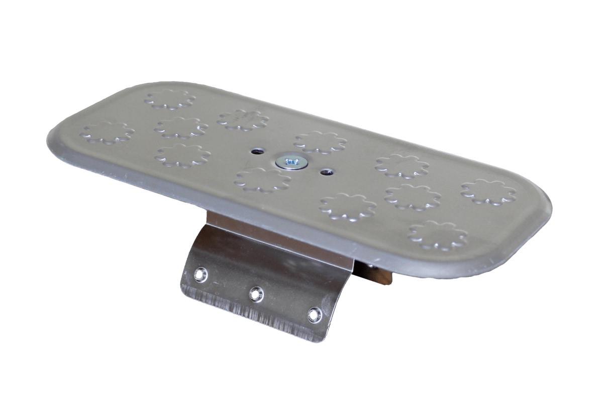 溝蓋キャップV型　アルミ製　ワンタッチ取付　取付穴幅30mm~55mm