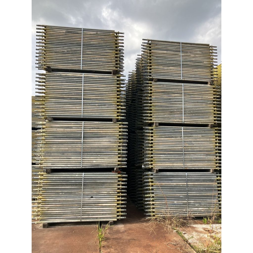 【中古品】建枠　A-3055A　回転ピン