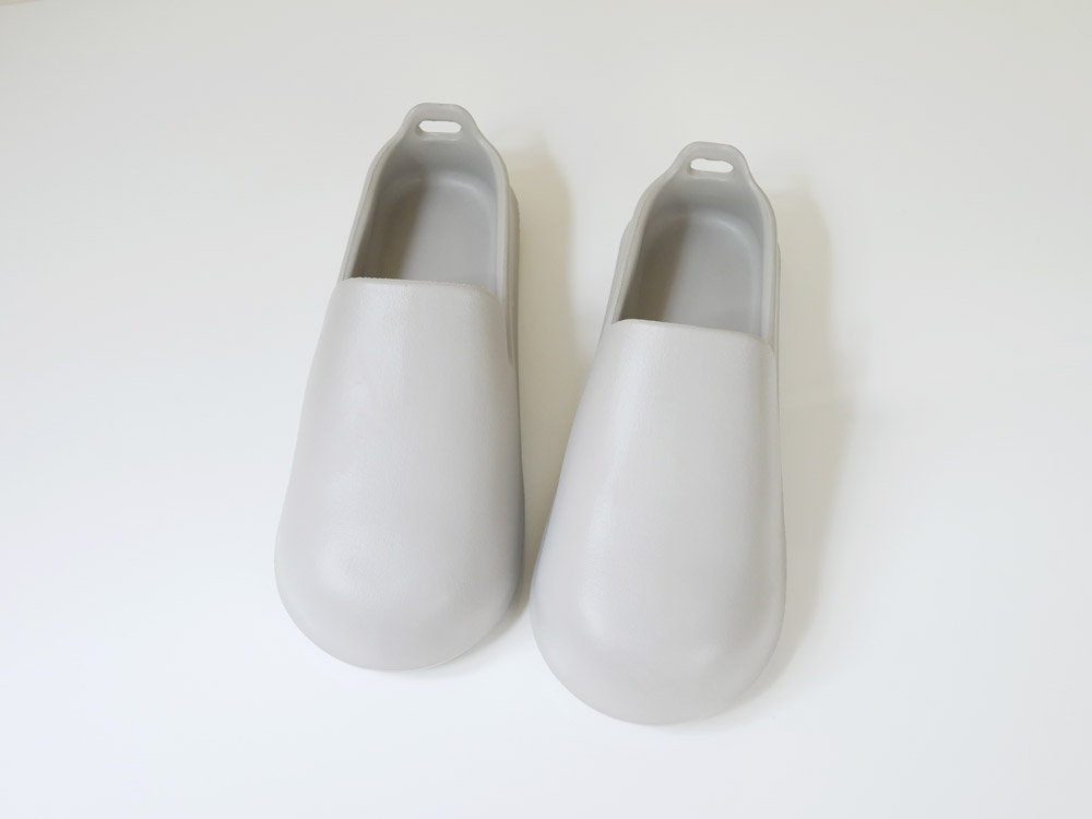 【MARNA/マーナ】 お風呂のスリッパ グレー|ITEM - LAUNDRY|全ての商品