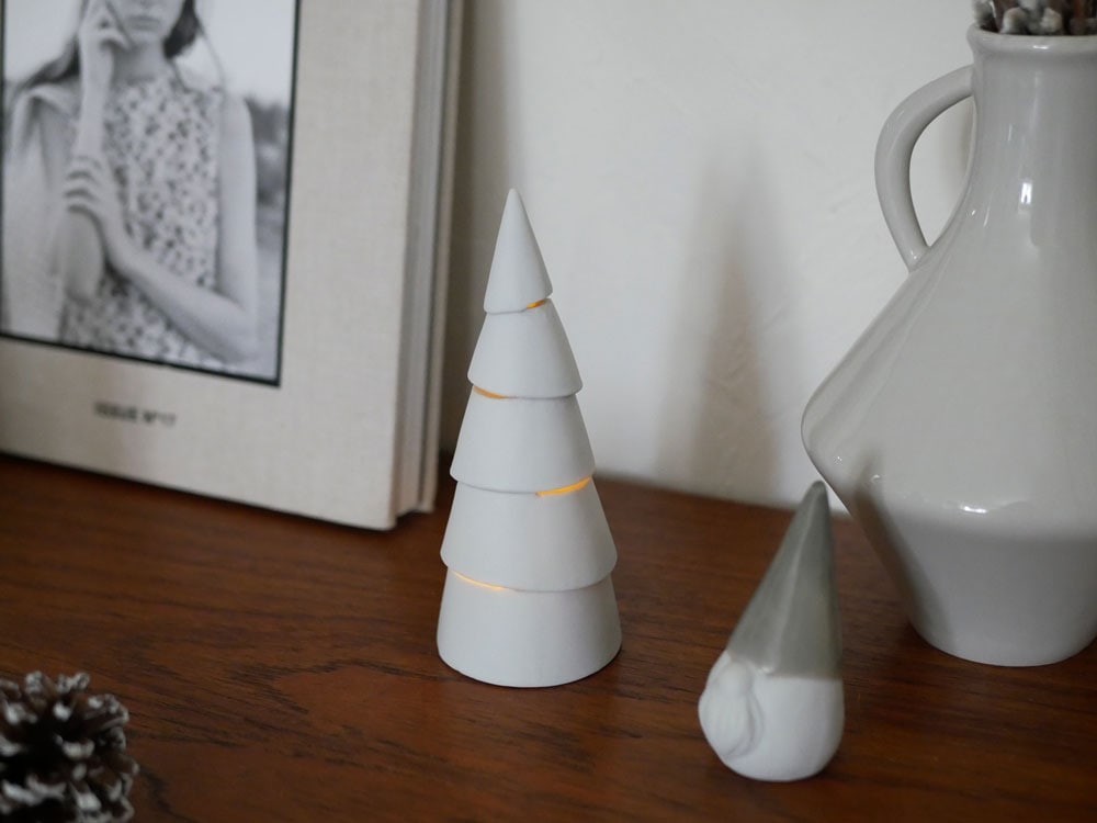 Comore Sun】灯りが漏れる九谷焼のクリスマスツリー M｜【公式