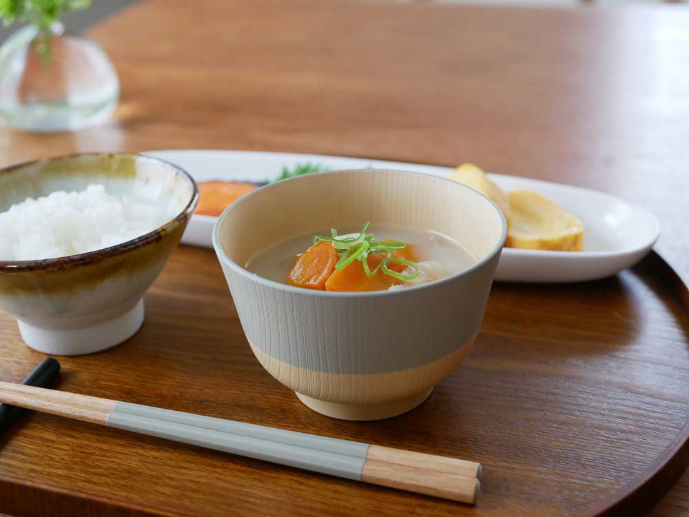 まるで天然木。やさしい彩りシリーズ 抗菌汁椀 あま｜【公式