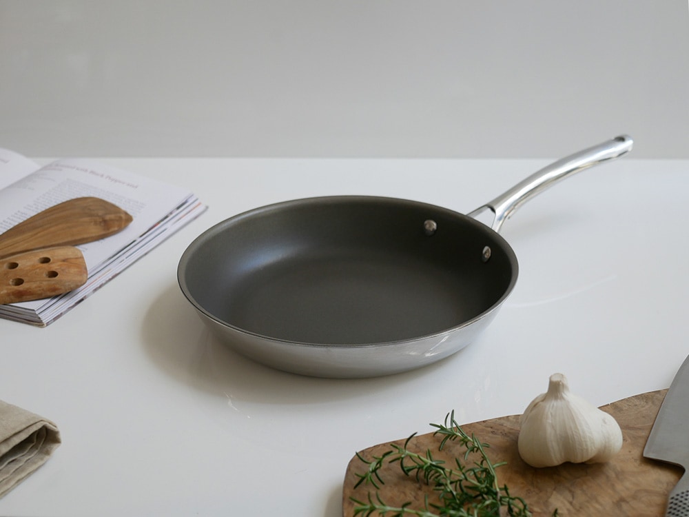 【CORELLE/コレール】こびりつきにくい次世代フライパン Frying pan 26cm