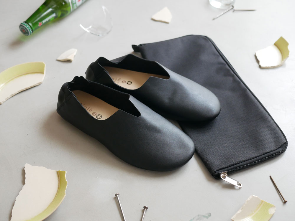 Les Plier Noie Lutz/レプリエノイエルッツ】防災携帯スリッポン