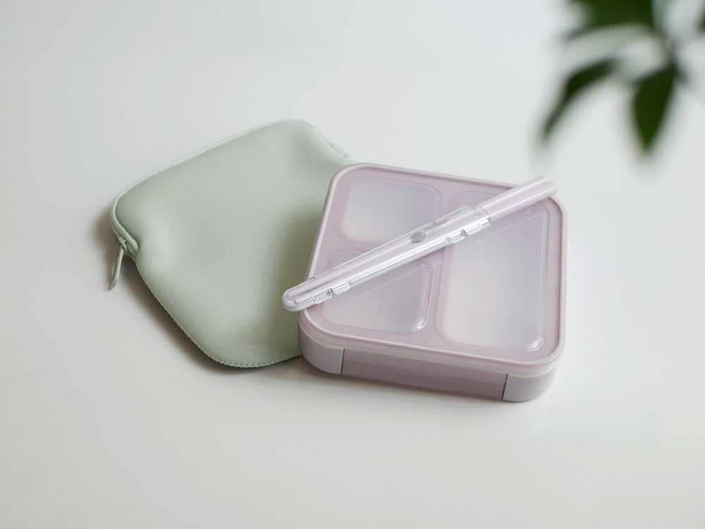 【CB JAPAN/シービージャパン】薄型弁当箱 抗菌フードマン 500ml・ケース・箸 3点セット パープル