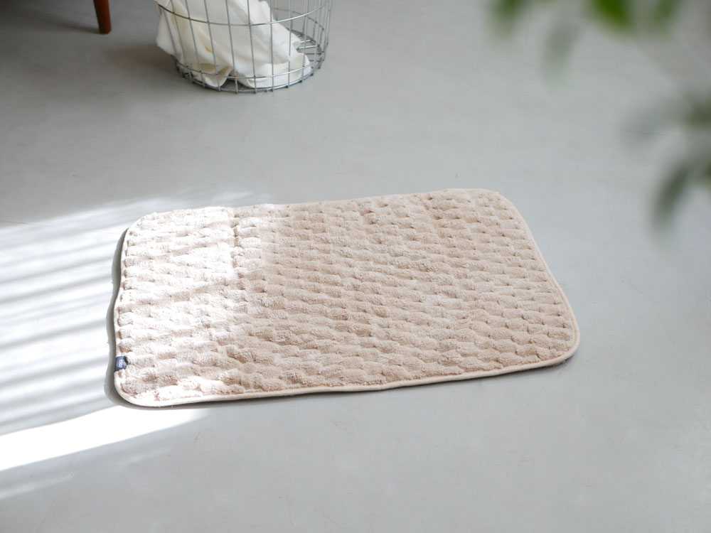 【CB JAPAN/シービージャパン】カラリポコ バスマット Ｍ 1枚組 ベージュ