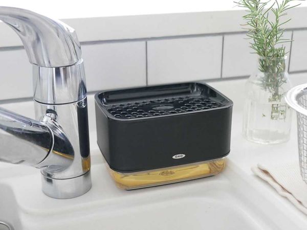 【OXO/オクソー】ソープディスペンサー付スポンジホルダー マットブラック