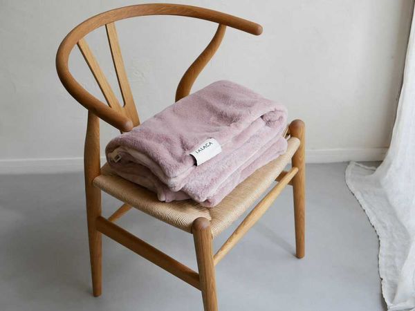 【LALACA/ララカ】洗えるなめらか素材のヒーターブランケット lounge（110cm×70cm） / pale rose pink