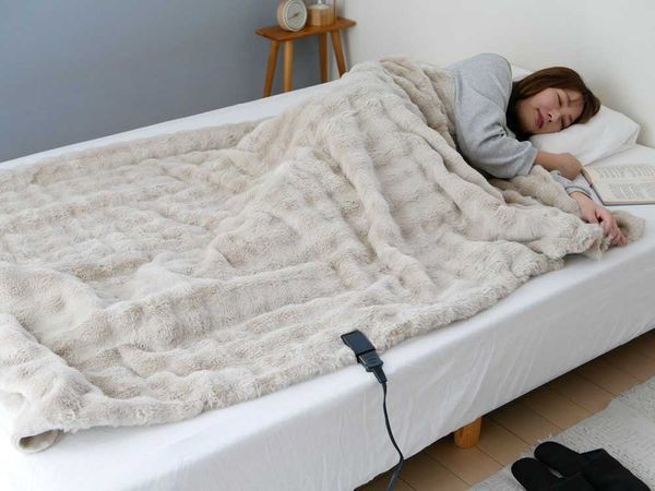 【QUADS/クワッズ】ずっと触れたくなる掛敷両用電気毛布 toron（トロン） L / ブラウン