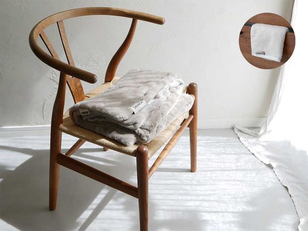 【LALACA/ララカ】洗えるなめらか素材のヒーターブランケット lounge（110cm×70cm） / grege《LALACA face towel ecru付 - HinataLife特別セッ