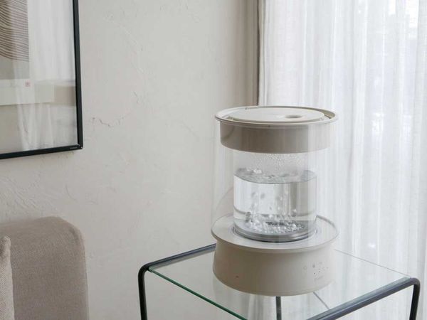 【QUADS/クワッズ】ガラススチーム加湿器 アイボリー