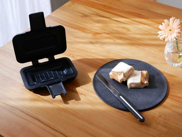 【COPAN/コパン】レンジグリルホットサンドメーカー 【チョップレート】220mmブラック&【ARCOS】ナイフ スタンダード セット