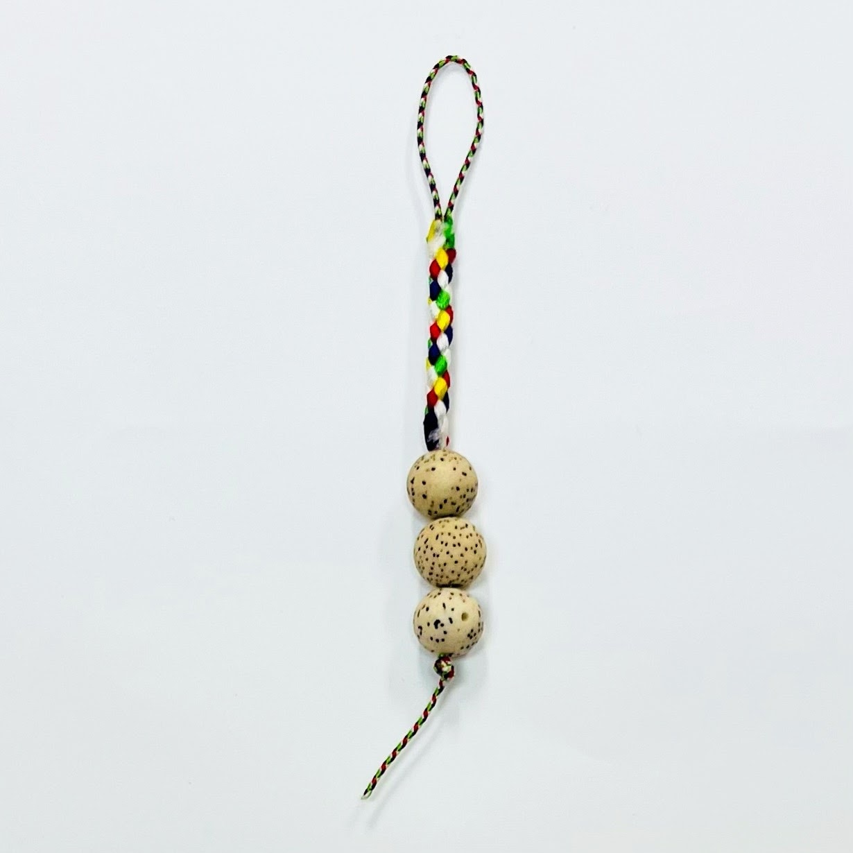 ボケ除け・足と腰のお守り【星月菩提樹三玉珠（五色）】