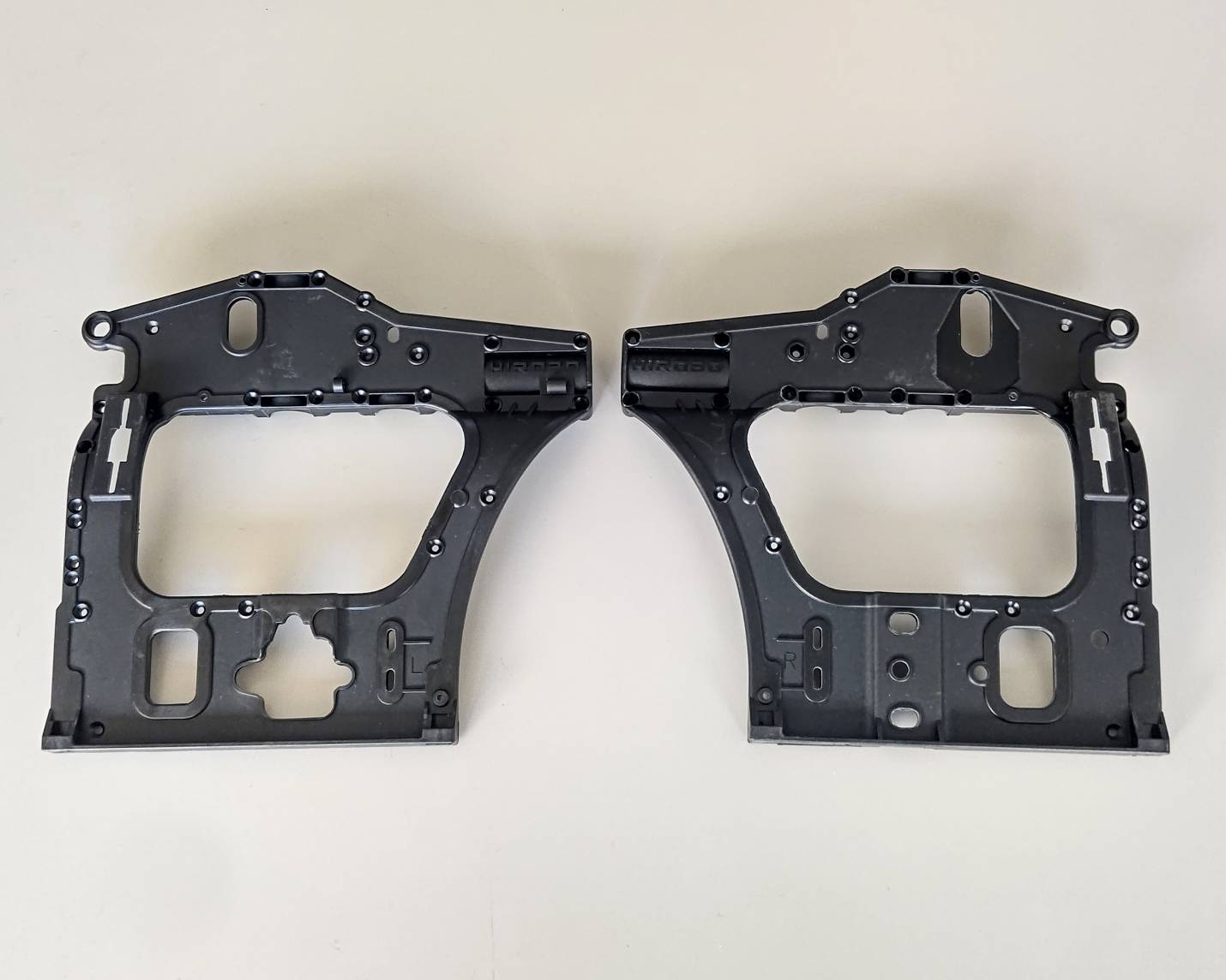 ヒロボー HIROBO パーツ 【0402-513】 SF メインフレームセット・別売部品あり(残り部材わずか)