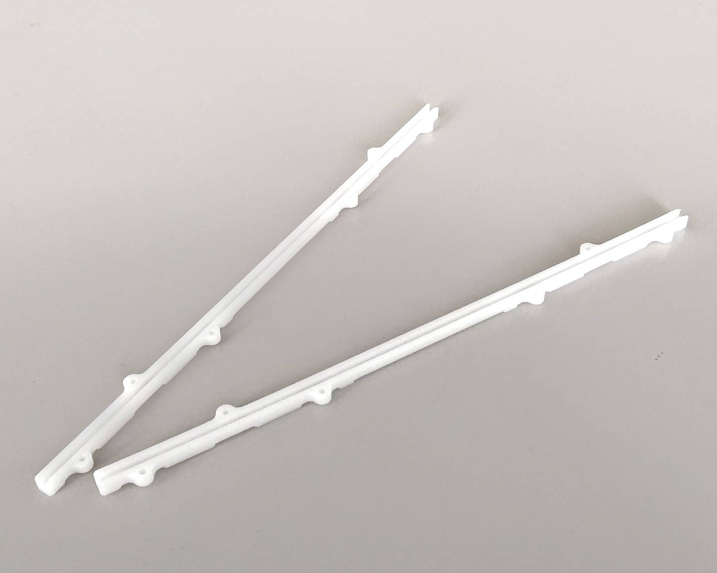 ヒロボー HIROBO パーツ 【0308-021】 PH16　バッテリーレールセット（残り部材わずか）（別売部品あり）.