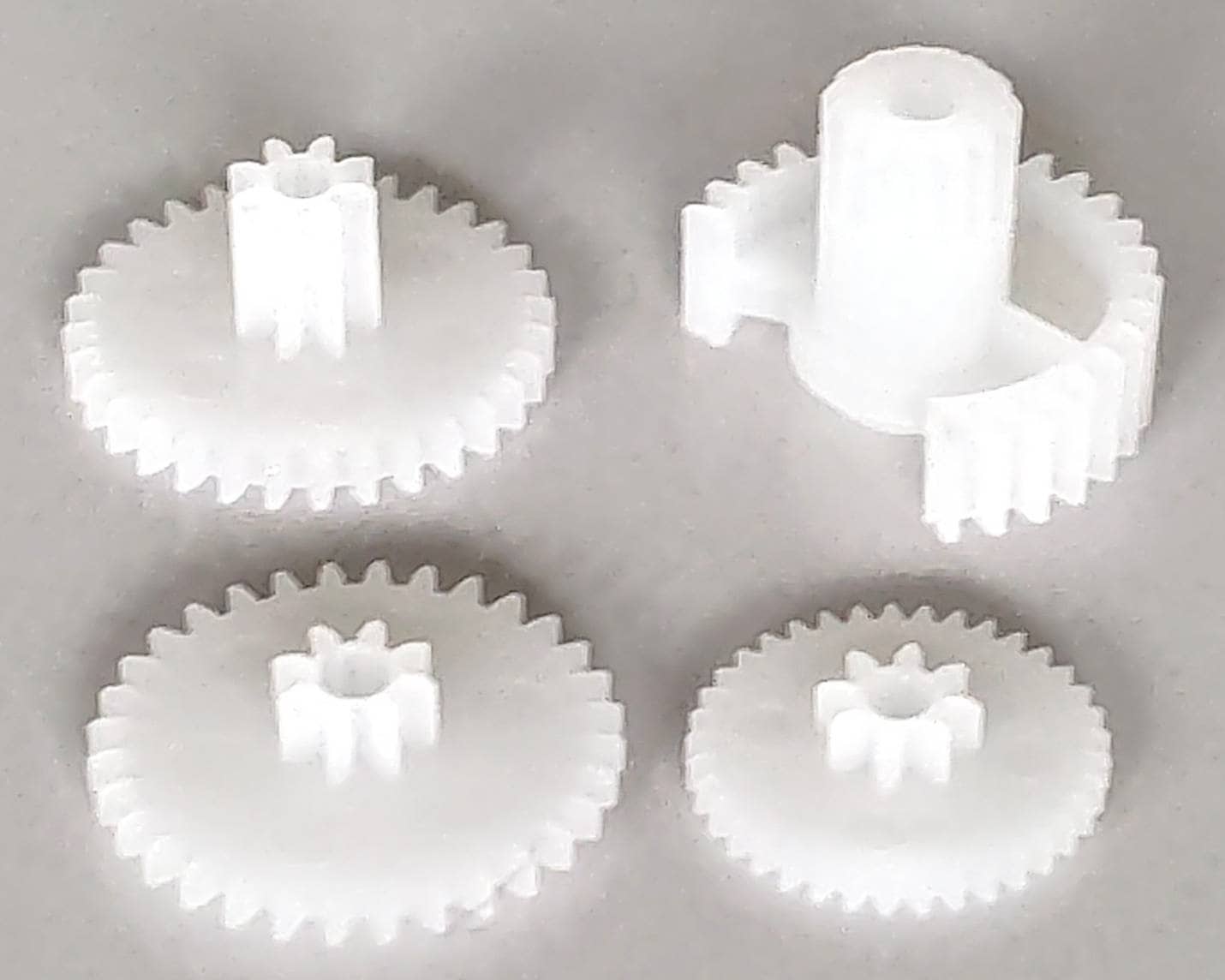 ヒロボー HIROBO パーツ 【0302-120】 SRB サーボギアセット 【最終在庫】