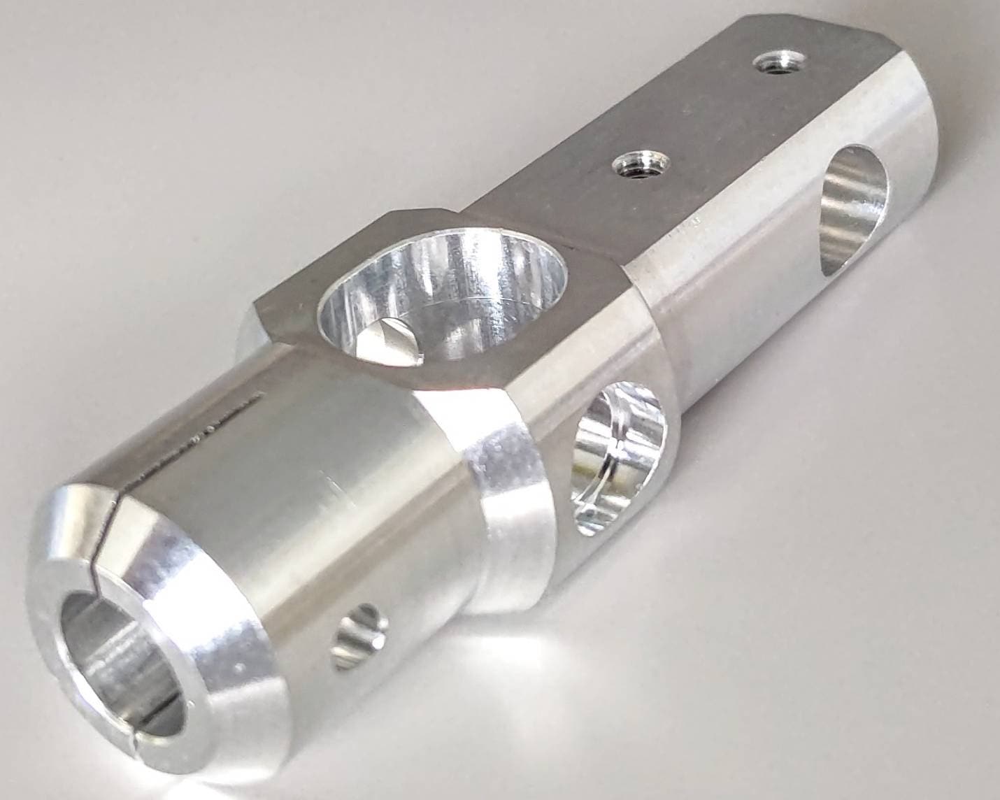 パーツ | HIROBO.com | ラジコン ヘリコプター 通信販売 「 ヒロボー