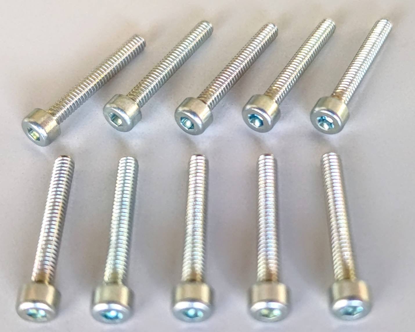 ヒロボー HIROBO パーツ 【2532-080】 キャップスクリュー M2X14 D=3.3 .