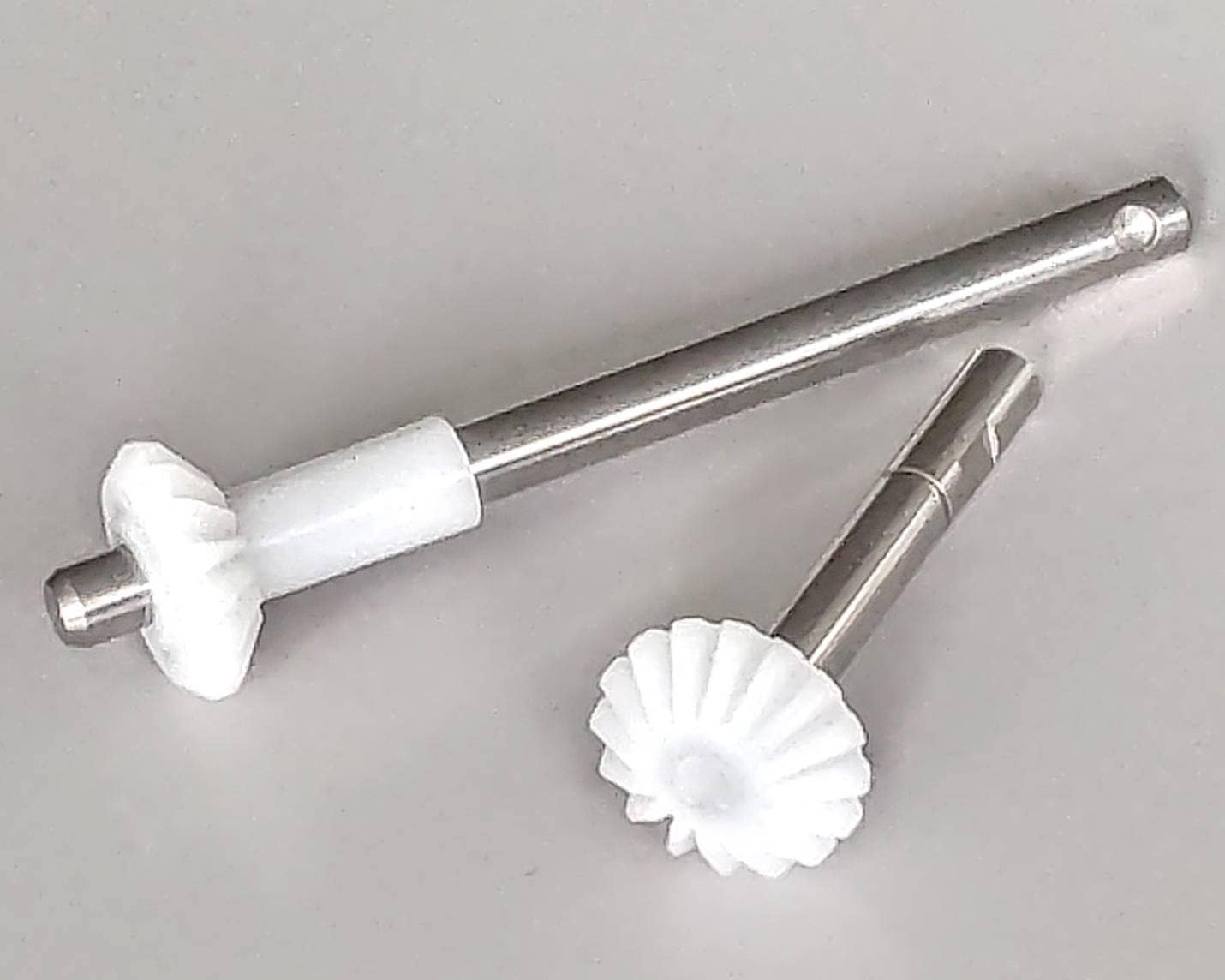 HIROBO :テール第一軸セット 3個 ヒロボー HIROBO パーツ 【0402-312】 S-30 テールギヤセット（Eリング