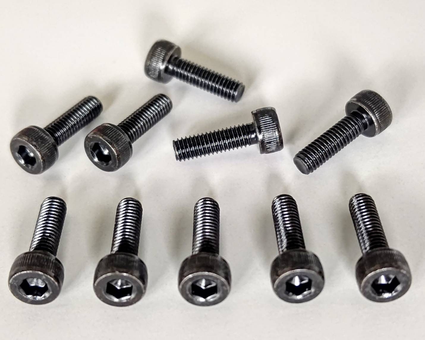 ヒロボー HIROBO パーツ 【2532-003】 キャップスクリュー M3X10 .