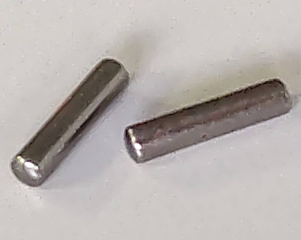 ヒロボー HIROBO パーツ 【2509-002】 ニードルピン 2X8.8 .