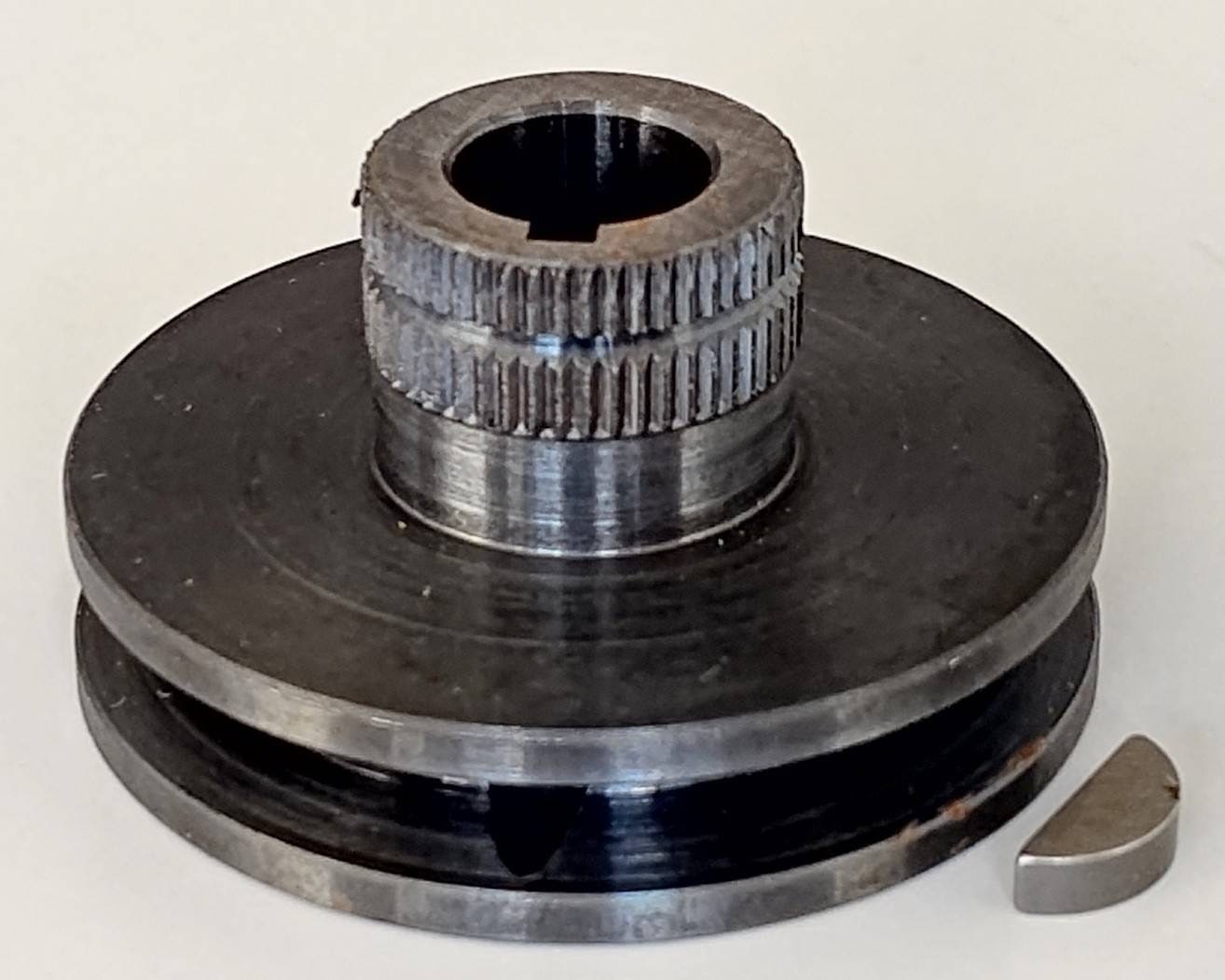 ヒロボー HIROBO パーツ 【0403-039】 JJ-39 スタータープーリー（残り部材わずか）