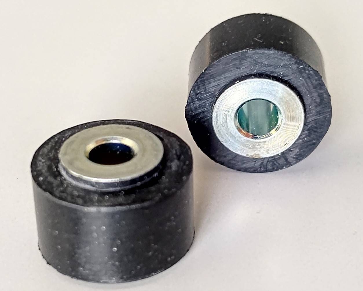 ヒロボー HIROBO パーツ 【0404-811】 SSR-V ダンパーゴム #70【販売終了】