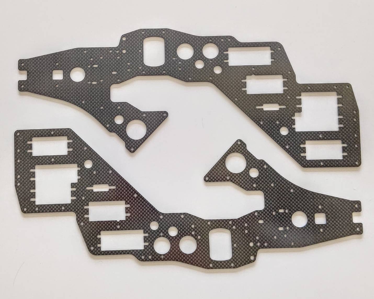 ヒロボー HIROBO パーツ 【0414-196】 EX サーボフレーム(カーボン) (残り部材わずか).