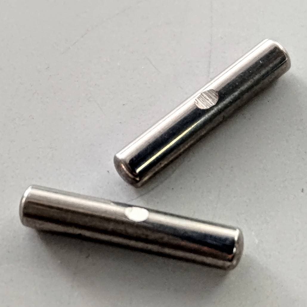 ヒロボー HIROBO パーツ 【2509-005】 ニードルピン 3X15.8（残り部材わずか） .