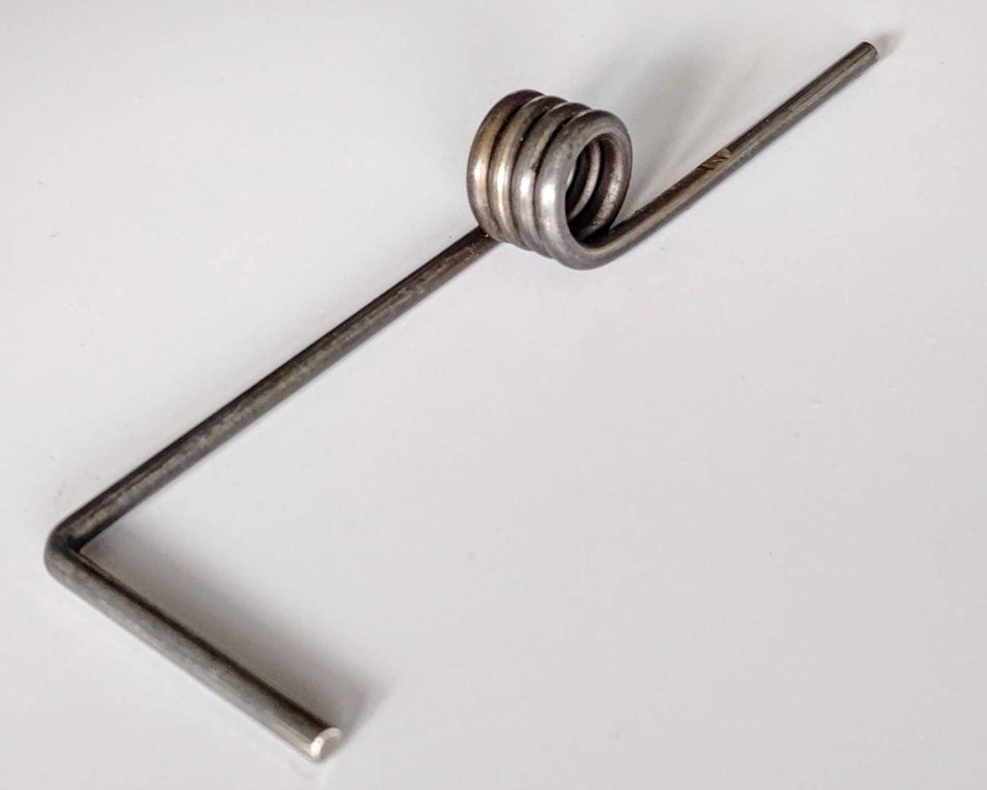 ヒロボー HIROBO パーツ 【0004-192】 スカイトレンドJR 15 ノーズピアノ線 【最終在庫】