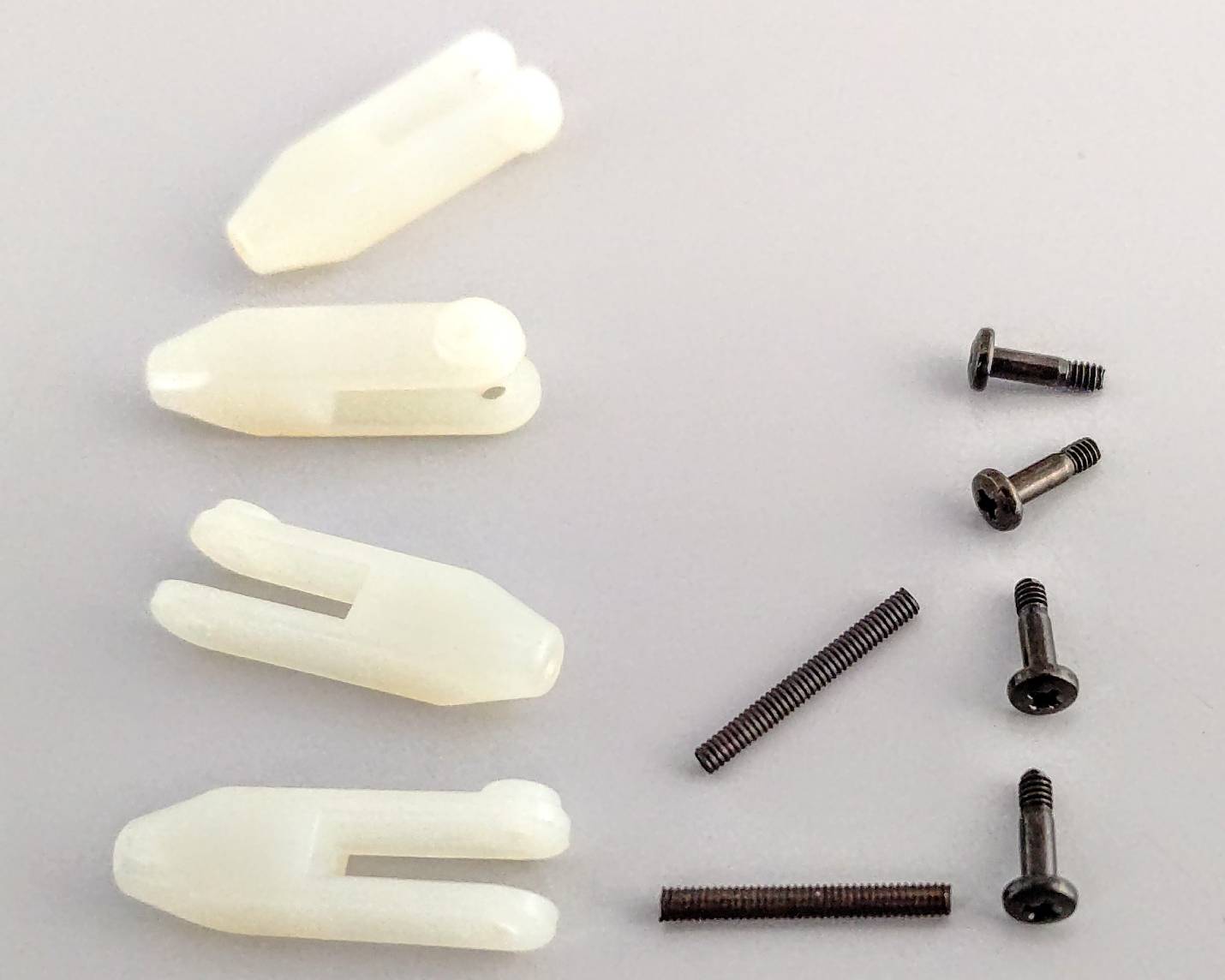 HIROBO :テール第一軸セット 3個 パーツ | HIROBO.com | ラジコン ヘリコプター 通信販売 「 ヒロボー