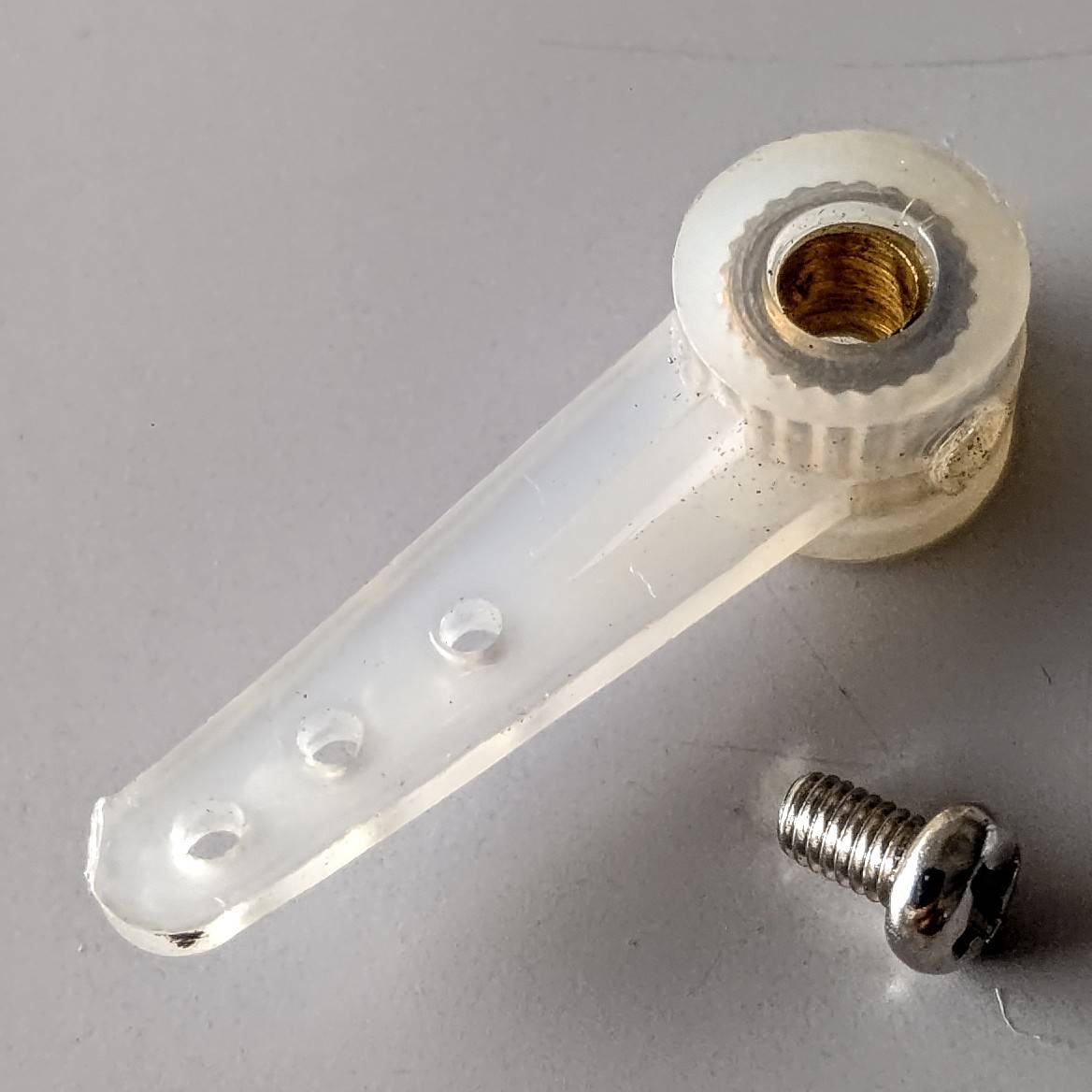 ヒロボー HIROBO パーツ 【0004-205】スカイトレンドMAXノーズアーム【最終在庫】