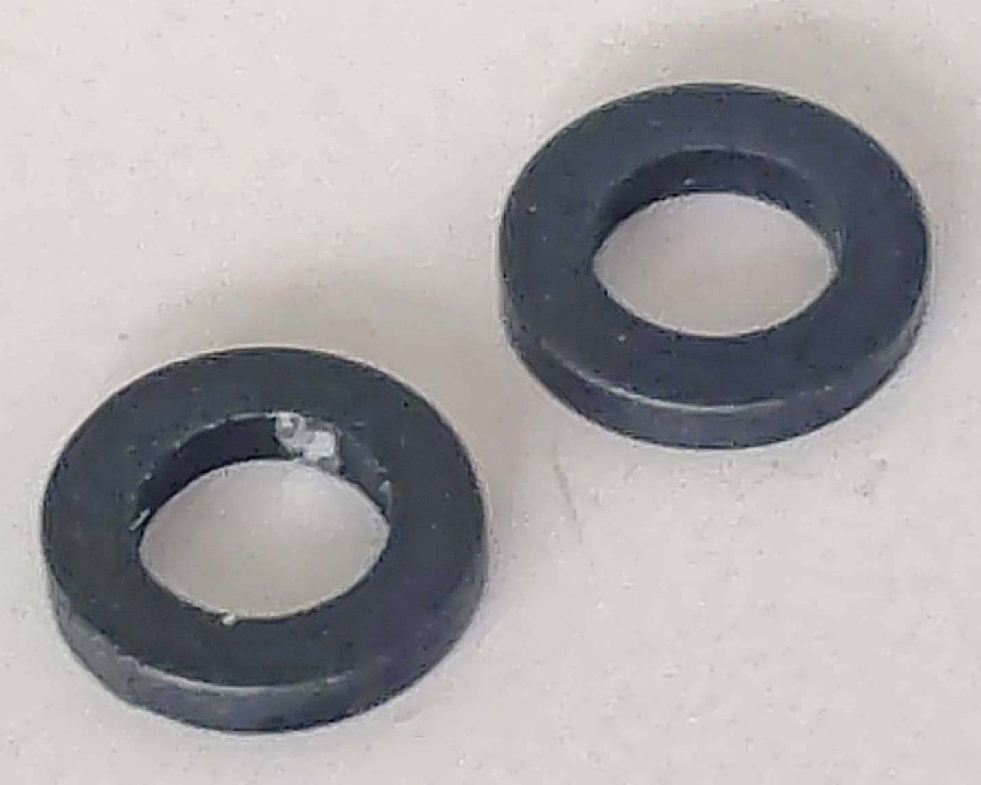 ヒロボー HIROBO パーツ 【2521-154】 サブシャーシ固定カラー(新商品) .