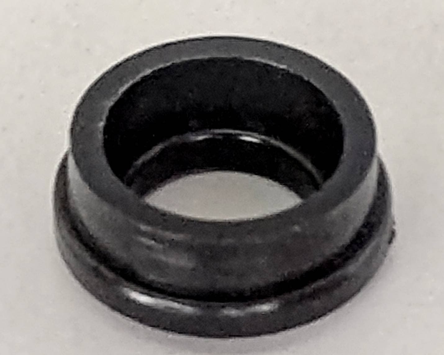 ヒロボー HIROBO パーツ 【0302-126】CH06 Brg.ホルダー（新商品設定）.