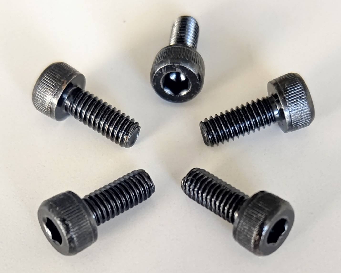 ヒロボー HIROBO パーツ 【2532-088】M91012 M4X10 CS (新商品設定).