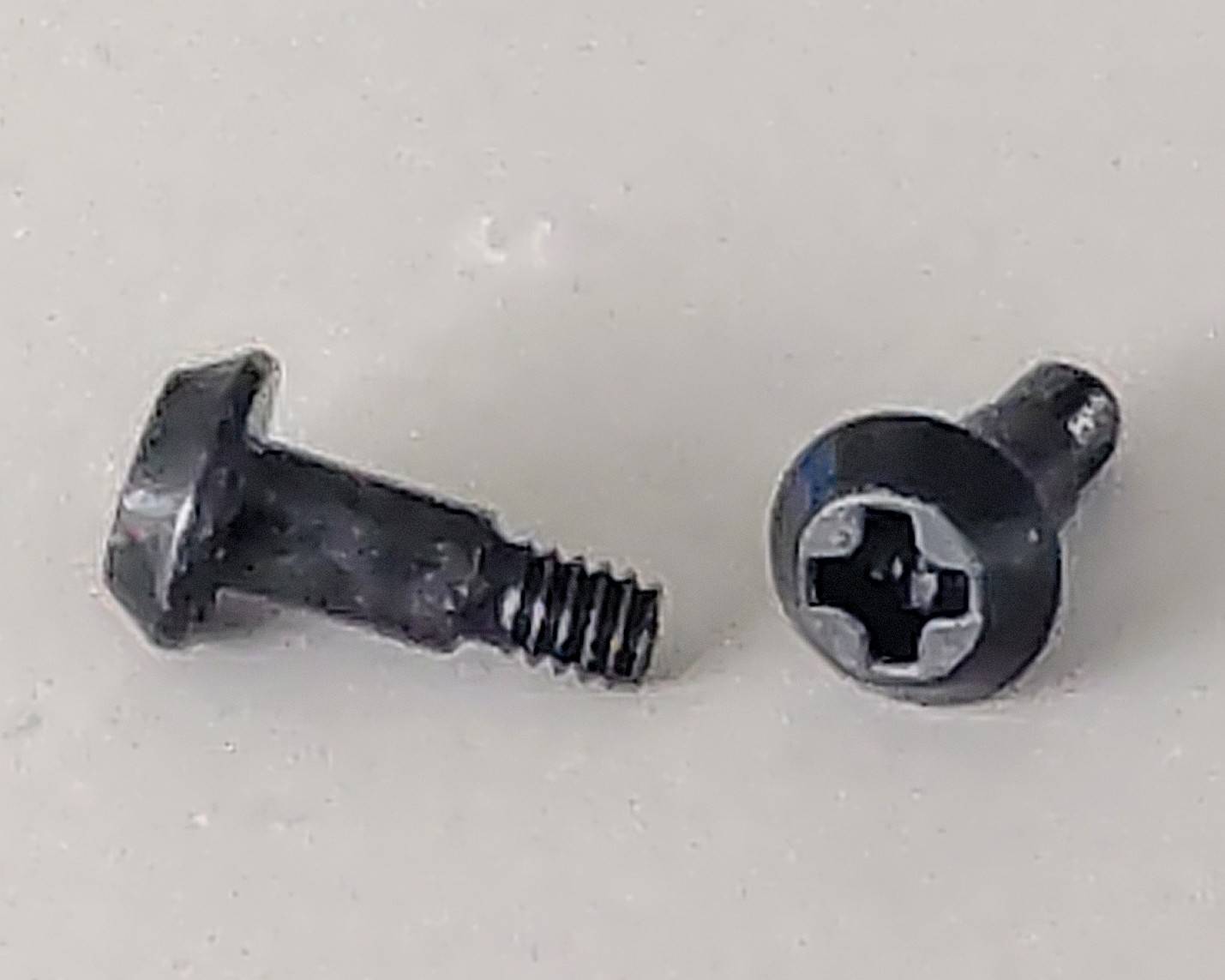 ヒロボー HIROBO パーツ 【2533-044】M14H52   M1.7X5.7 shouldered screw（新商品設定）.