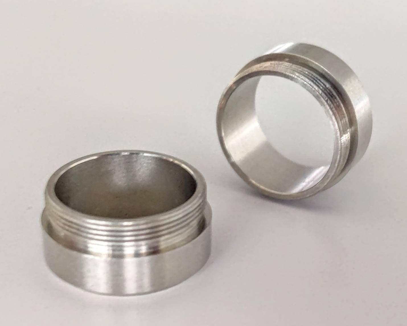 ヒロボー HIROBO パーツ 【2521-161】M14C31 SZ-3ダンパ-カラ-(残り部材わずか)