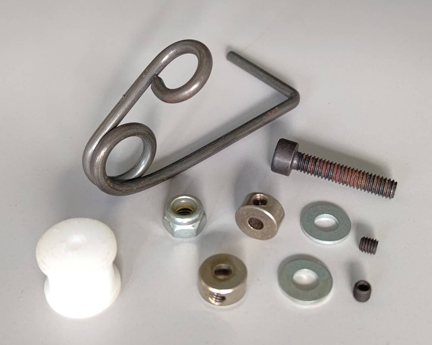 パーツ | HIROBO.com | ラジコン ヘリコプター 通信販売 「 ヒロボー